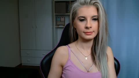 KristineAmore online show from 06/02/26, 06:15