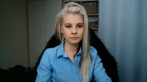 KristineAmore online show from 07/10/26, 02:52