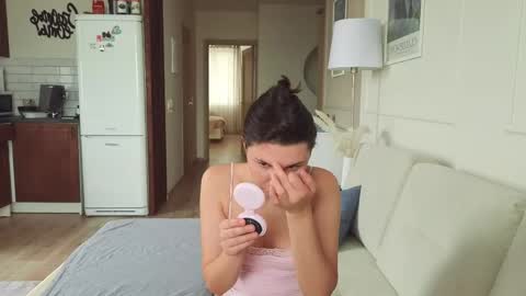 Kristi online show from 05/09/26, 04:50
