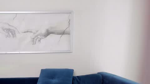 Snapshot of kristinesmith chatting on 12/24/24, 03:49 Kristi online show from 12/24/24, 03:49