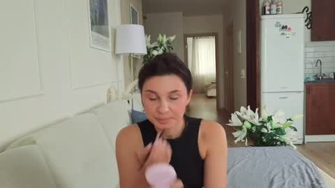 Kristi online show from 04/11/26, 05:23