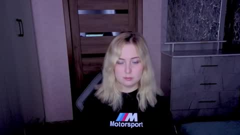 Kristy online show from 05/20/26, 09:43