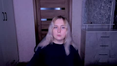 Snapshot of kristy_fran chatting on 06/24/26, 12:42 Kristy online show from 06/24/26, 12:42
