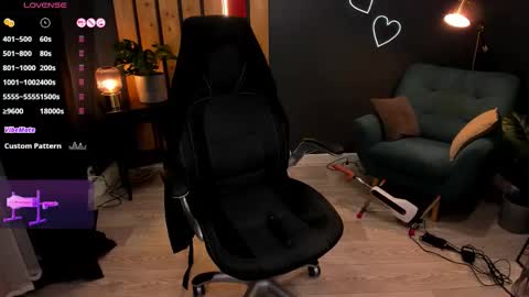 Monika online show from 09/28/25, 03:23