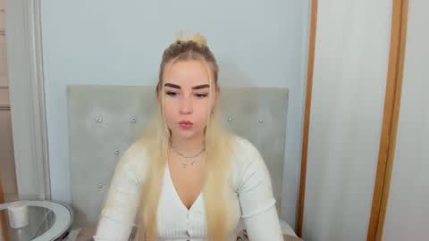 KristyFlowers online show from 03/08/25, 06:10