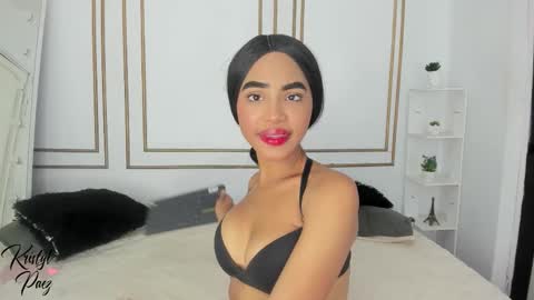 Cristina online show from 12/05/25, 07:10