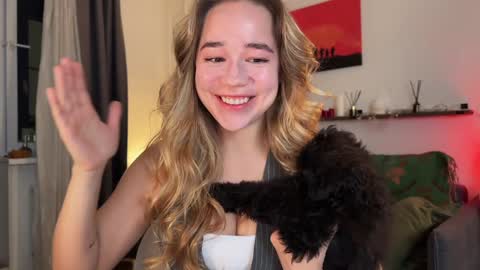 Snapshot of kristyspiritedaway chatting on 02/05/25, 08:14 Kristy Nip slip shady Best model on CB online show from 02/05/25, 08:14