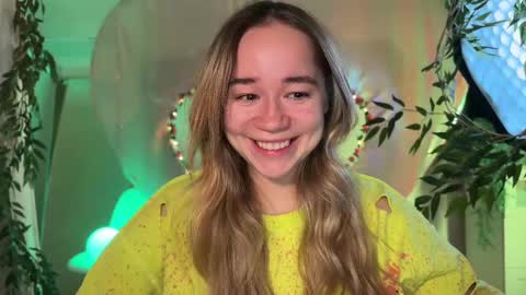 Snapshot of kristyspiritedaway chatting on 02/15/25, 06:55 Kristy Nip slip shady Best model on CB online show from 02/15/25, 06:55