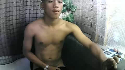 Snapshot of kritthanarkorn chatting on 11/07/25, 08:25 kritthanarkorn online show from 11/07/25, 08:25