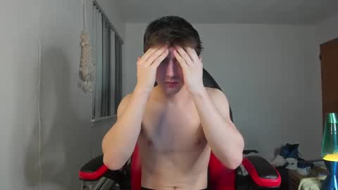 Snapshot of kroddy1985 chatting on 02/21/25, 02:28 Brayden Thompson online show from 02/21/25, 02:28