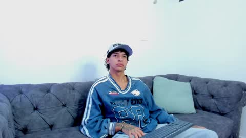 Kroy Wave  Muscle Tattoos Latino online show from 05/27/26, 03:58