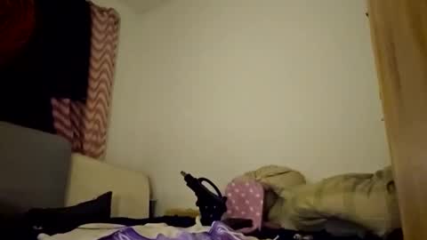 Tommy online show from 11/25/25, 02:11