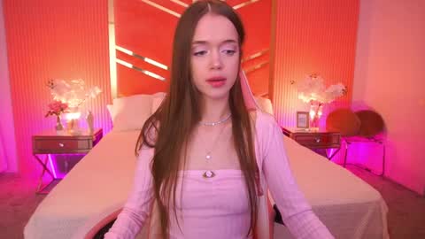 krys_tina online show from 04/08/26, 06:46