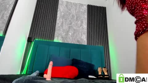 krystal online show from 04/11/26, 05:50