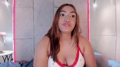 krystalswift_ online show from 06/05/26, 12:50
