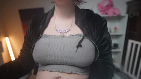 Krystal Syx online show from 02/03/25, 04:57