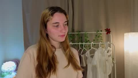 Rina online show from 12/21/25, 06:26