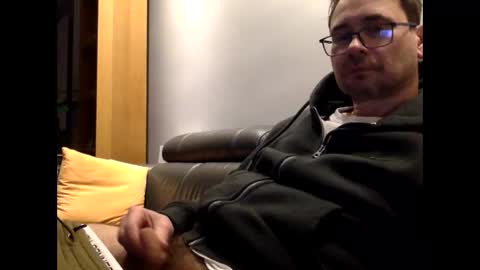 Snapshot of krzysztof1977 chatting on 01/10/25, 10:25 krzysztof1977 online show from 01/10/25, 10:25