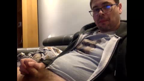 Snapshot of krzysztof1977 chatting on 02/01/25, 09:51 krzysztof1977 online show from 02/01/25, 09:51