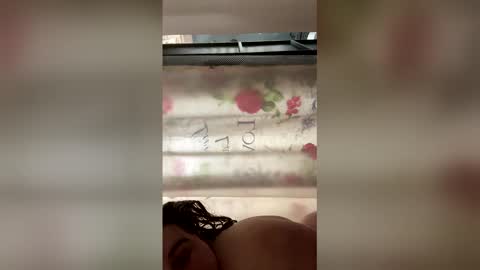 ksalvo1015 online show from 04/20/26, 04:04