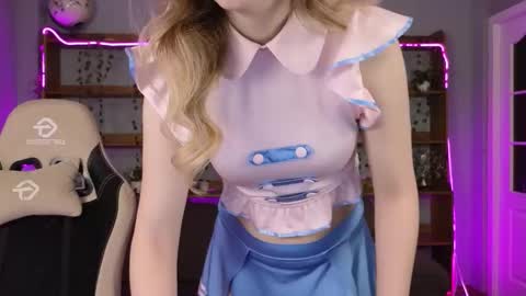 ksuhesa online show from 12/21/25, 01:35