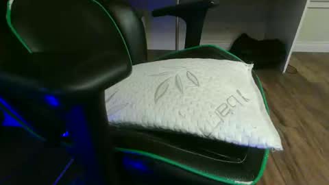 Kevin online show from 09/10/25, 07:08