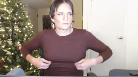 Cait online show from 11/20/25, 03:07