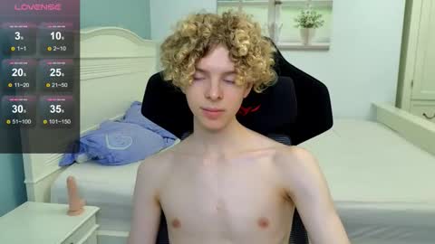 Snapshot of kudi_j chatting on 10/25/25, 05:30 Kudi online show from 10/25/25, 05:30