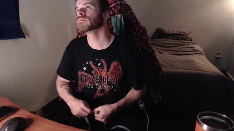 Snapshot of kuggy570 chatting on 01/05/25, 01:26 Kuggy online show from 01/05/25, 01:26