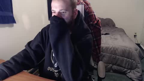 Snapshot of kuggy570 chatting on 01/12/25, 12:39 Kuggy online show from 01/12/25, 12:39