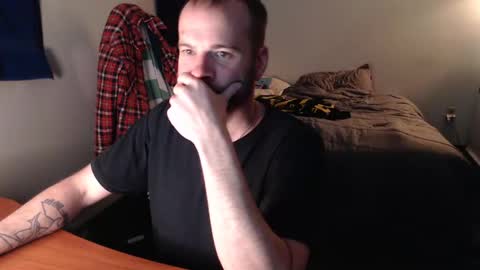 Snapshot of kuggy570 chatting on 01/12/25, 11:47 Kuggy online show from 01/12/25, 11:47