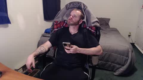 Snapshot of kuggy570 chatting on 01/20/25, 12:25 Kuggy online show from 01/20/25, 12:25