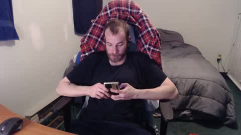 Snapshot of kuggy570 chatting on 01/29/25, 12:01 Kuggy online show from 01/29/25, 12:01