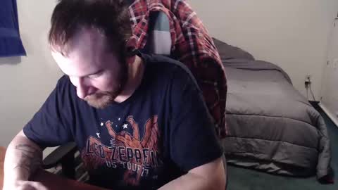 Snapshot of kuggy570 chatting on 02/04/25, 02:43 Kuggy online show from 02/04/25, 02:43