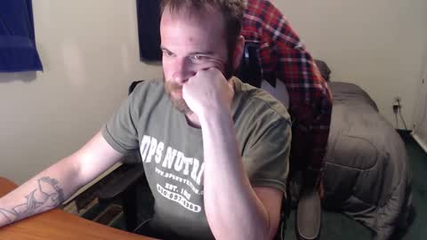 Snapshot of kuggy570 chatting on 02/15/25, 10:31 Kuggy online show from 02/15/25, 10:31