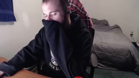 Snapshot of kuggy570 chatting on 02/19/25, 09:25 Kuggy online show from 02/19/25, 09:25