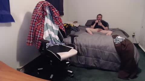 Snapshot of kuggy570 chatting on 02/23/25, 11:04 Kuggy online show from 02/23/25, 11:04