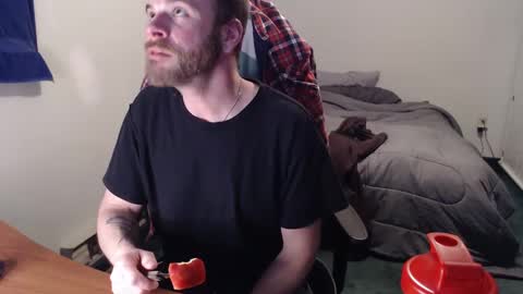 Snapshot of kuggy570 chatting on 02/24/25, 11:09 Kuggy online show from 02/24/25, 11:09