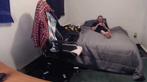 Snapshot of kuggy570 chatting on 03/03/25, 11:14 Kuggy online show from 03/03/25, 11:14