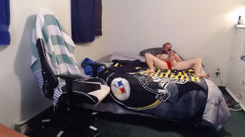 Snapshot of kuggy570 chatting on 09/12/25, 11:15 Kuggy online show from 09/12/25, 11:15