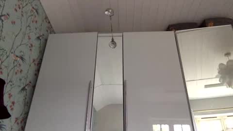 kulashaker46 online show from 09/15/25, 01:11