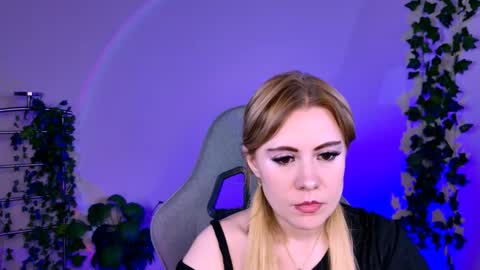 Eileen online show from 05/17/26, 10:44