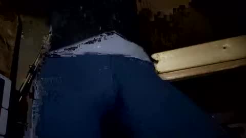 kumnnkevsuks4 online show from 10/04/25, 11:41