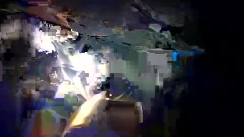 kumnnkevsuks4 online show from 11/01/25, 12:07