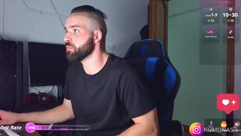 Snapshot of kumonass chatting on 11/21/25, 07:34 kumonass online show from 11/21/25, 07:34