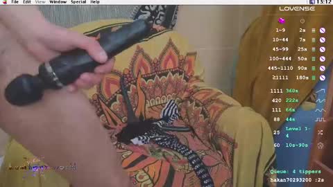 Krypto hethey online show from 04/14/26, 12:11