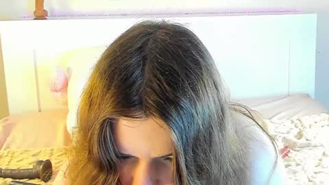 Anna online show from 01/25/25, 03:51