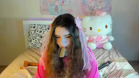 Anna online show from 03/10/25, 08:23