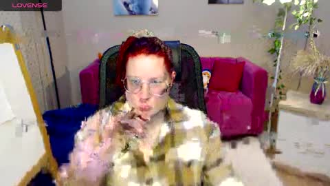 kuri_u online show from 03/23/26, 11:14