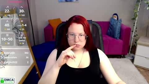 kuri_u online show from 05/22/26, 09:04